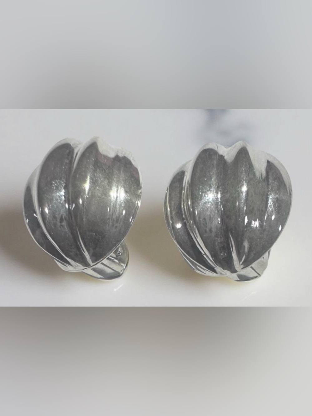 925 sterling silver fluted shell earrings clip on back puffy dome shell shape